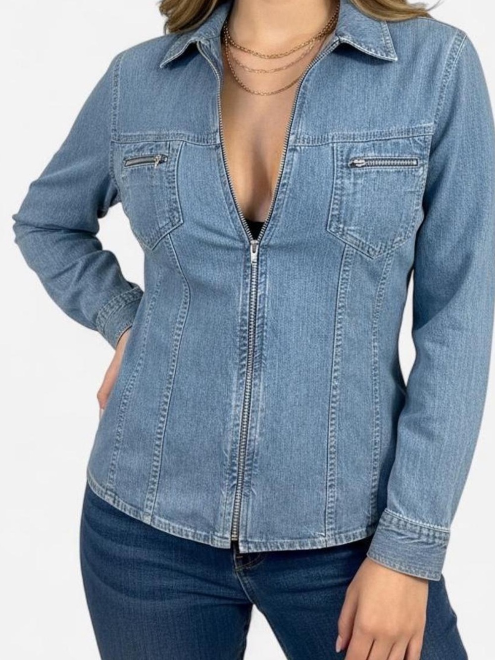 Vintage Denim Zip-Front Jacket in Light Blue